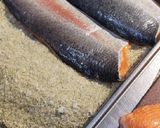 Foto del paso 3 de la receta: Gravlax de truchas