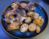 Sörben párolt sertéspofa kemencében sütve (Pataki vagy Római tálban) recept fázis 3 fotója