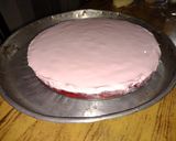 Foto del paso 9 de la receta: Postre de gelatina 🍓 y pionono👌😋