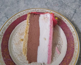 Foto del paso 7 de la receta: Torta helada con glaseado espejo marmoleado