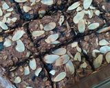 Foto langkah ke 1 dari resep Vegan gluten free refined sugar free brownie baked oatmeal.