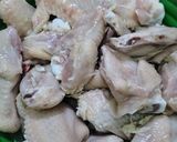 Foto langkah ke 1 dari resep Spicy Chicken Wings.