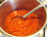 Foto del paso 1 de la receta: Pasta con salsa toscana