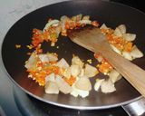 Foto langkah ke 2 dari resep Mie goreng anak kos.