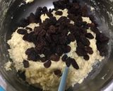 Foto langkah ke 3 dari resep Oat & Raisin Scones.