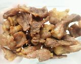 รูปขั้นตอนการทำที่ 3 ของ หมูทอดน้ำปลา
