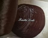Foto langkah ke 4 dari resep Eggless Chocolate Cake (no mixer).