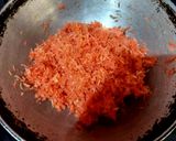 A picture of step 1 of Layered Gajar ka Halwa.