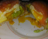Foto del paso 6 de la receta: Cúpula de salmón con corazón de huevo y aguacate