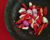 Foto langkah ke 2 dari resep Terong Balado.
