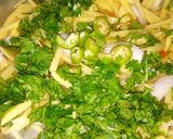 A picture of step 2 of Chips pakoray.