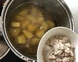 Hình bước làm 3 của món Tuần 38: Canh khoai sọ vàng nấu cua