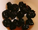 A picture of step 2 of Armenian-Style Cherry Kebab.