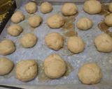 Foto del paso 2 de la receta: Pancitos con harina integral y común