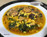 Foto del paso 5 de la receta: Arroz caldoso con setas, espinacas y habas