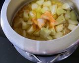 A picture of step 2 of Papaya Daal Masala.