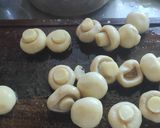 Foto del paso 3 de la receta: Carne con champiñones (hongos), a la olla