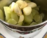 A picture of step 2 of Spicy Green Amla Chutney.