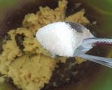 Foto langkah ke 2 dari resep Bola ubi goreng.