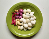 Foto langkah ke 1 dari resep Telur Puyuh Bumbu Kecap.