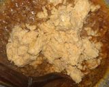 A picture of step 2 of Lahori Chikkar cholay.