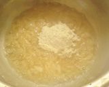 Foto del paso 3 de la receta Salchichas al vino blanco con alcachofas y champiñones