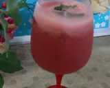A picture of step 4 of Water melon juice.