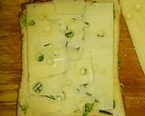 A picture of step 4 of Tex's Pizza Toastie 🐷🧀 🍞🌿🍕.