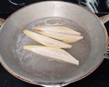 Foto langkah ke 1 dari resep Tumis Jantung Pisang.