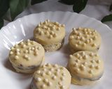 Foto del paso 5 de la receta: Alfajorcitos Con Relleno de Dulce De Leche Y Chocolate