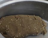 A picture of step 1 of Bajra Til Gud Tikki.
