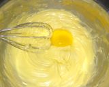 Foto langkah ke 2 dari resep Cookies Thumbprint Chocho Cheese.