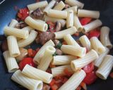 Foto del paso 7 de la receta: Pasta con pesto de cilandro, verduras y rúcula enriquecida con Agua de Mar