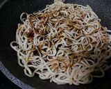 รูปขั้นตอนการทำที่ 2 ของ เห็ดกระดุมรวมมิตรผัดเนย