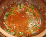 Foto del paso 7 de la receta: Mariscos en salsa de tomate con arroz en olla de barro