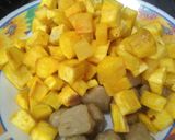 Foto langkah ke 1 dari resep Ubi tahu bakso balado.
