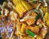 Foto langkah ke 3 dari resep Cumi dan Jagung Saus Padang.