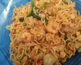 Foto langkah ke 7 dari resep Mie telor tumis Spesial.