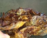 Foto langkah ke 6 dari resep Ikan nila goreng garing, krenyess.