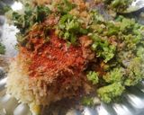 A picture of step 1 of Matar Paratha.