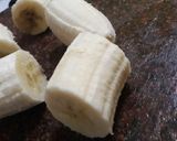 Foto del paso 1 de la receta: Licuado de Banana 🍌