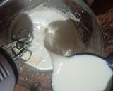 A picture of step 3 of Valentine cake.