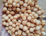 Foto del paso 2 de la receta: Snack saludable de garbanzos especiados al horno