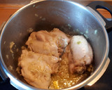 Foto del paso 1 de la receta: 54. Contramuslos con berenjena y patata