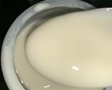 Hình bước làm 5 của món Yaout phô mai (creamcheese)