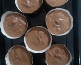 Foto langkah ke 6 dari resep Chocolate cupcake.