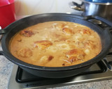 Foto del paso 6 de la receta: Jamoncitos de pollo en salsa casera