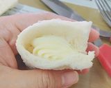 Hình bước làm 2 của món Bánh sandwich sữa chua