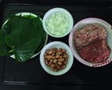 Hình bước làm 1 của món THỊT BÒ BĂM SA TẾ CUỘN LÁ LỐT NƯỚNG