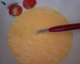 Foto del passaggio 1 della ricetta Frittata Aromatica con Datterini e Feta 🍅🍳🧀